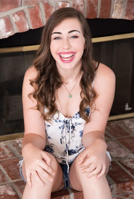 Smiley amateur Lexi Lovell sheds her shirt to bare her sweet teen tits 12215623